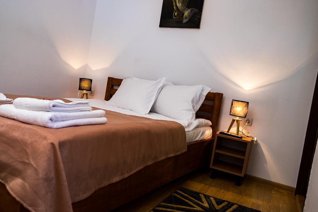Casa Arbo Ξενοδοχείο Călimăneşti Εξωτερικό φωτογραφία