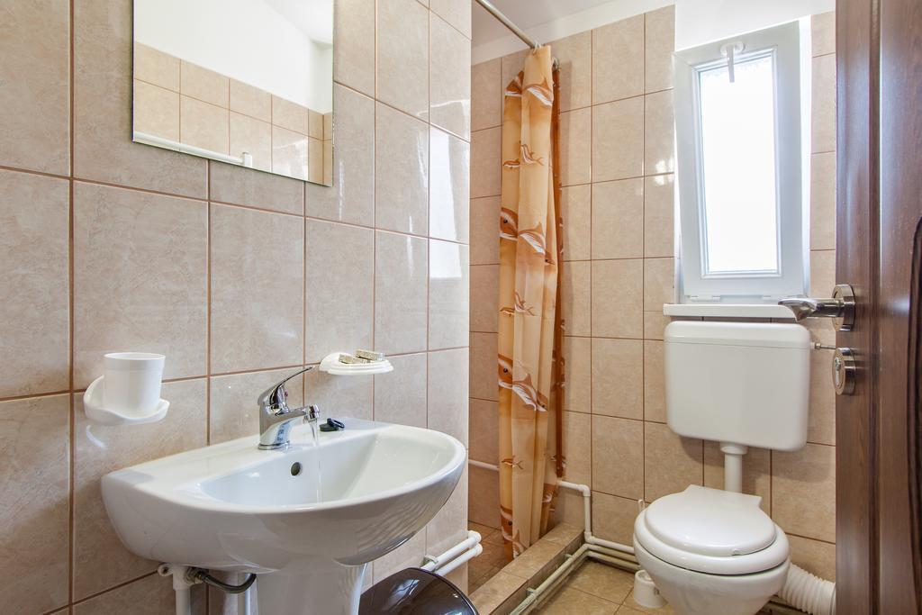 Casa Arbo Ξενοδοχείο Călimăneşti Εξωτερικό φωτογραφία